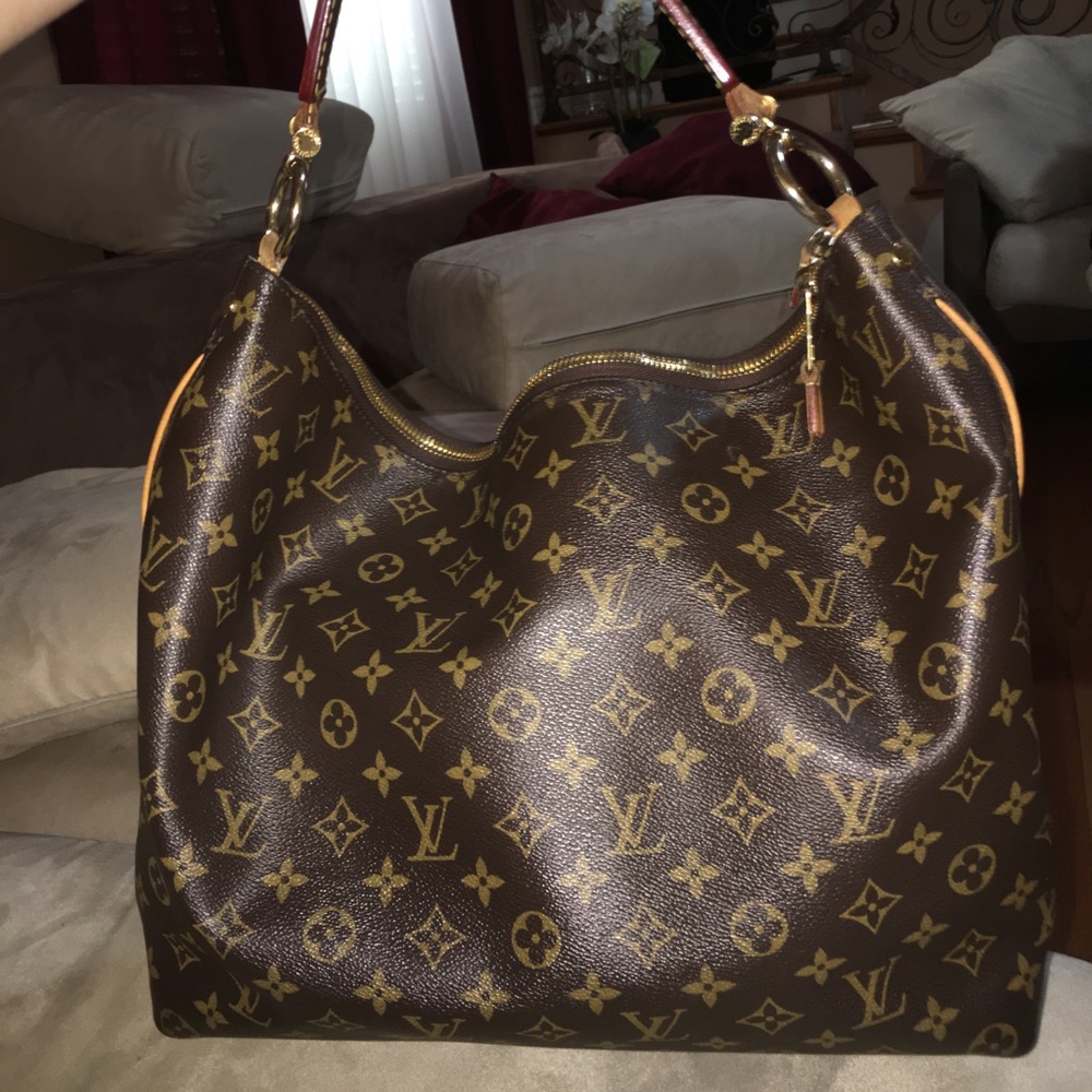 loui vuitton Sully Mm Hobo Bag